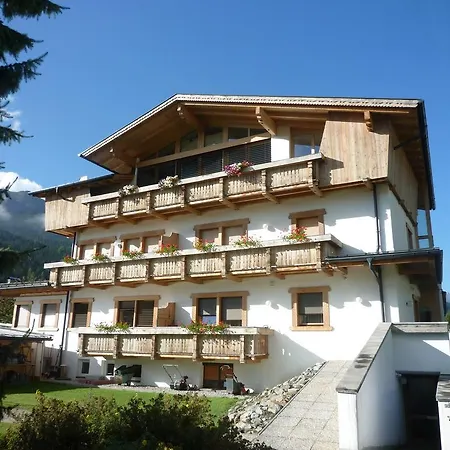 Haus Margreth Apartamento *