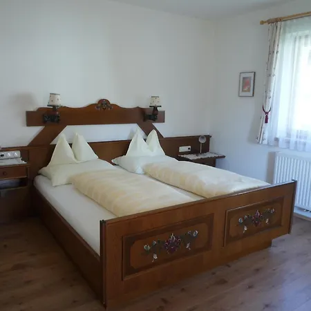 Haus Margreth Apartament *
