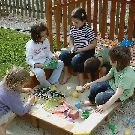 豪斯马格蕾丝公寓 * 锡利安